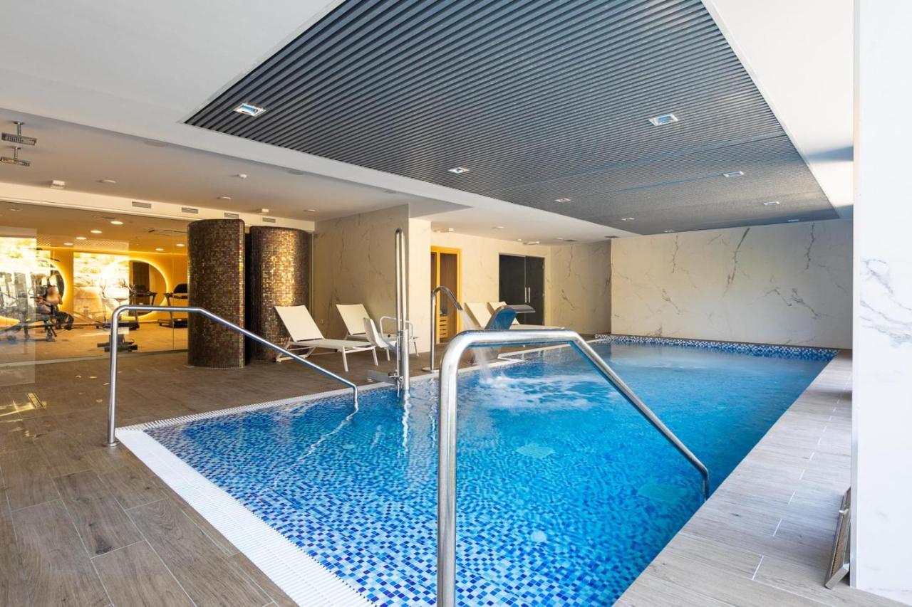 Апартаменти The Golden Oasis Penthouse Естепона Екстер'єр фото